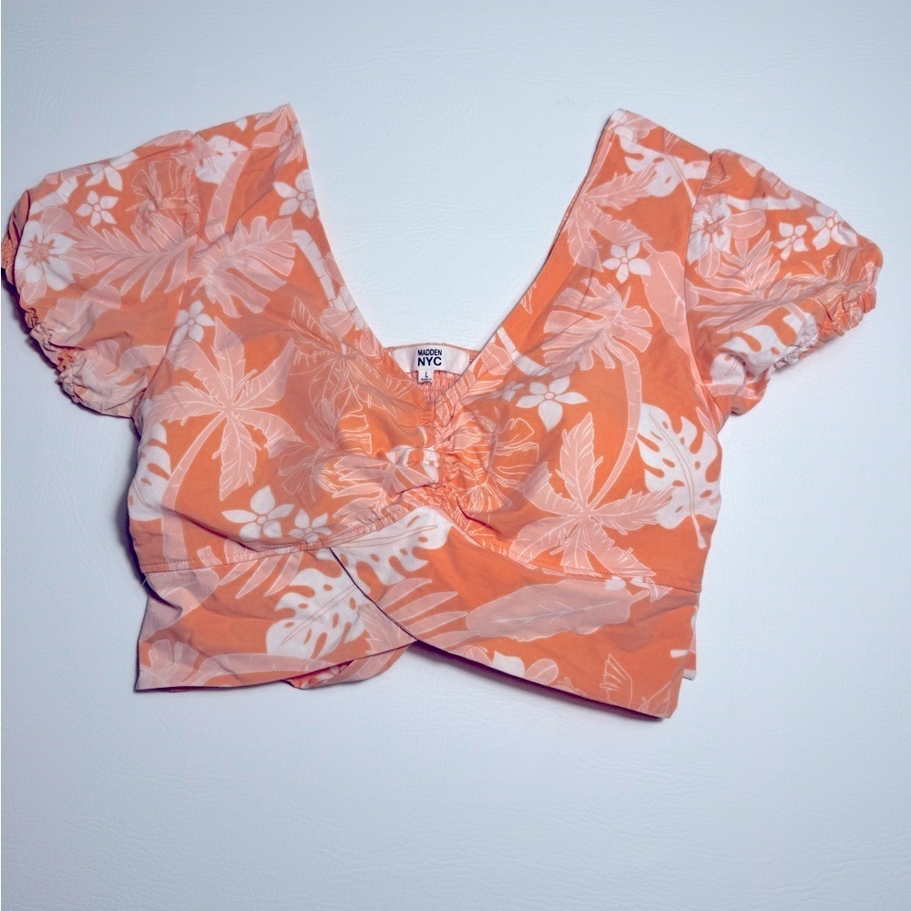 Madden NYC Orange Floral Padded Crop Top Large